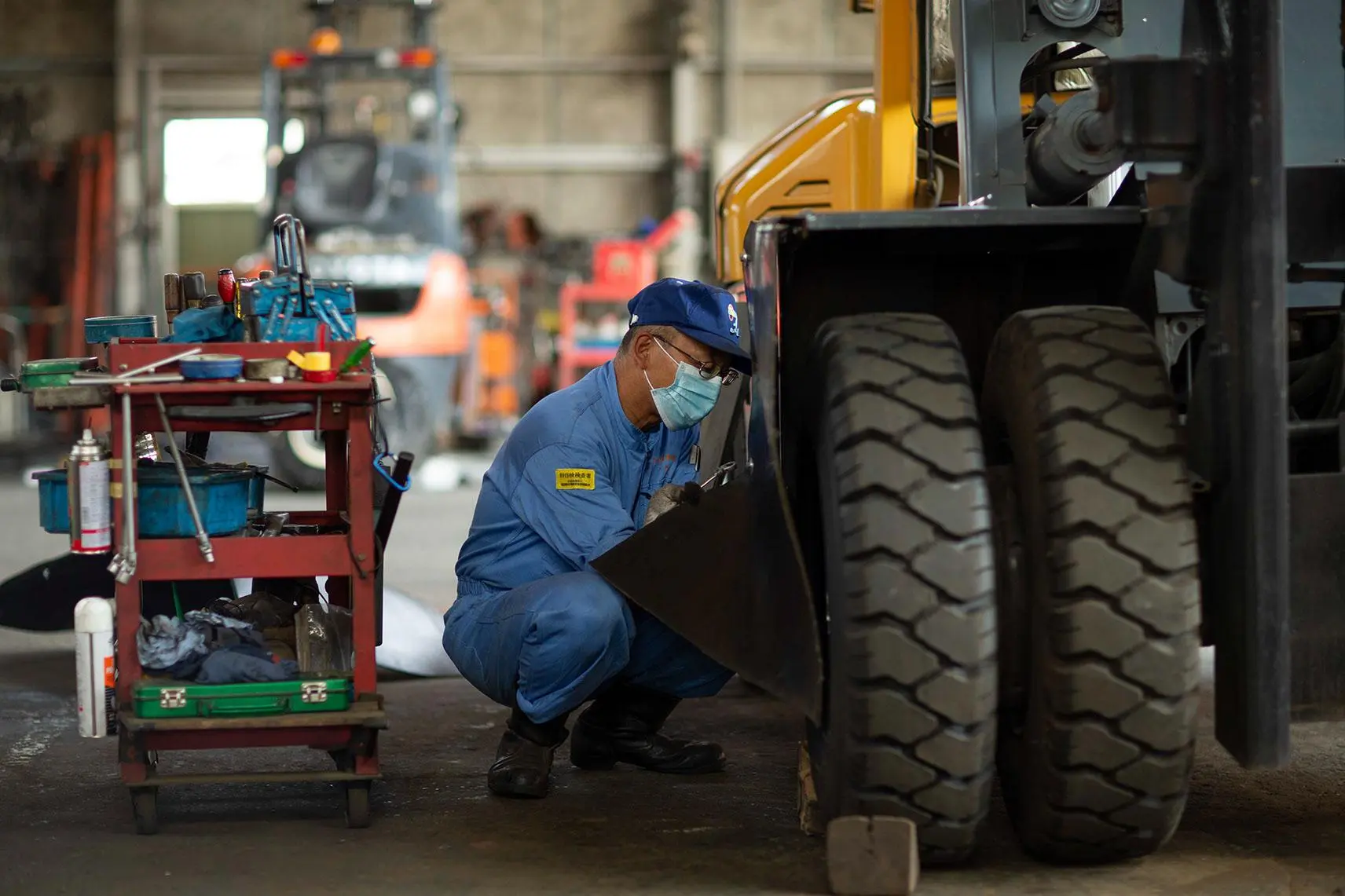 リフト商事 整備風景